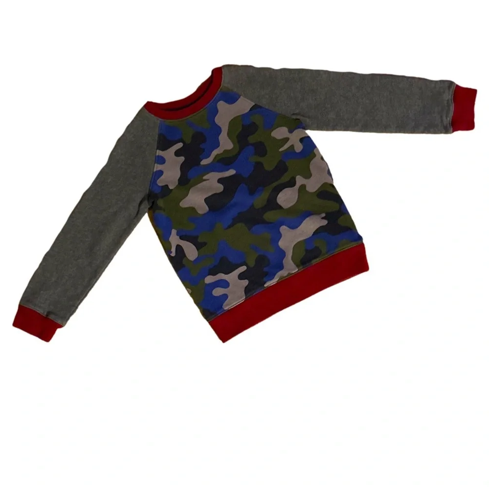 Land’s End Kids Camo Sweatshirt with Gray and Red Accents L 7